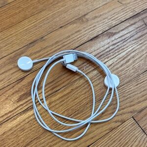 White Magnetic Charging Cable